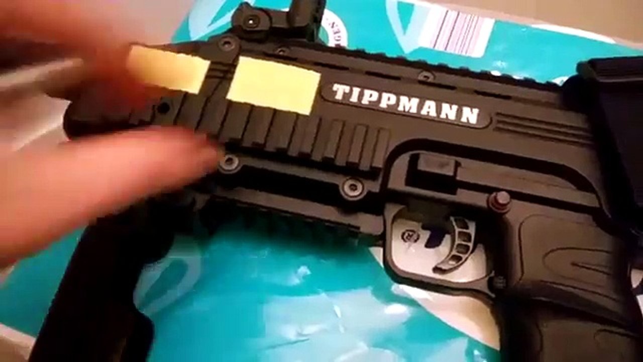 Tippmann TCR: Laden der CO2 Kapseln