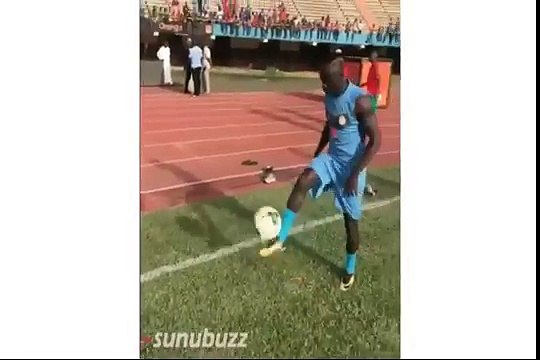 Moussa Sow et Sadio Mané en mode Freestyle !