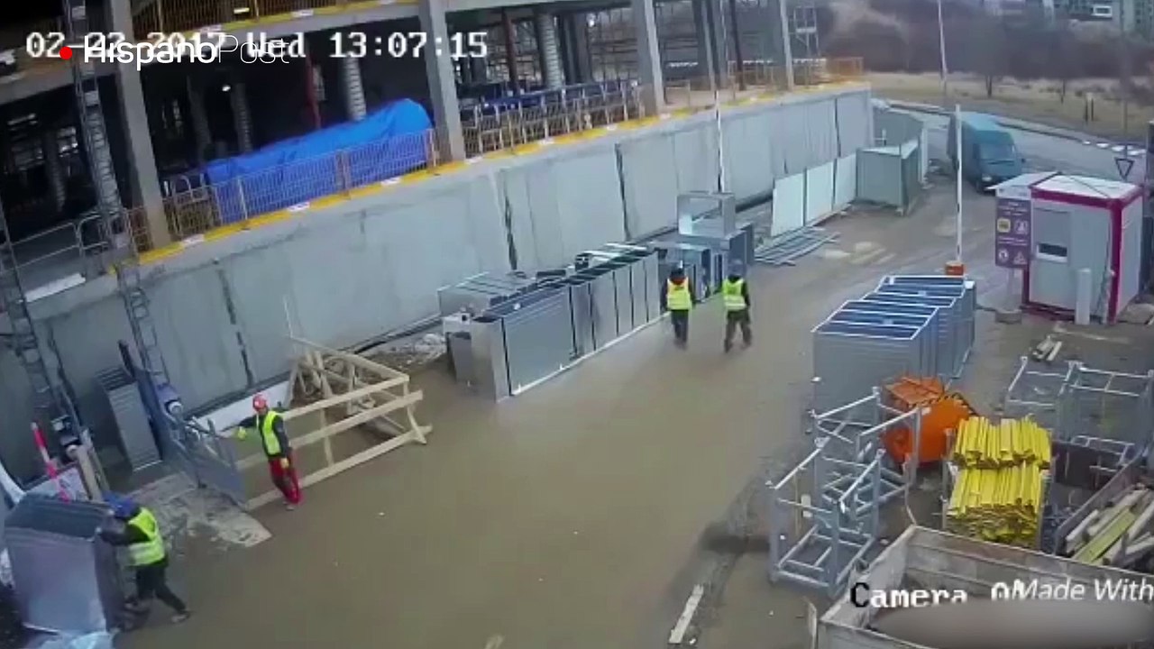 Vea el aparatoso accidente que pudo terminar en una tragedia