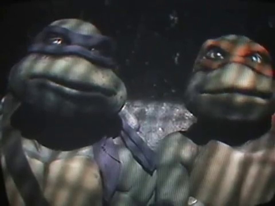 Teddy Does TMNT First Movie!