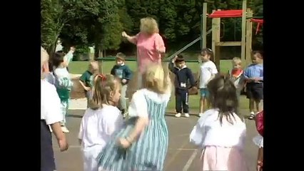 Par par pour enfants danse enfants apprentissage taule chanson chansons gare le le le le la hokey
