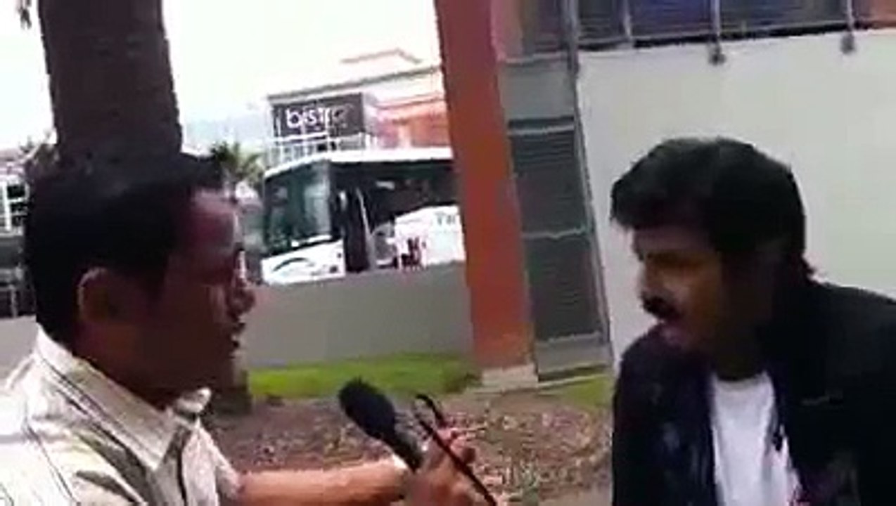 బాబోయి బాలక్రిష్ణ ఇంగ్లీష్ మట్లాడుతున్నాడు ఛుడండి || Balakrishna interview in english || SuperMirchi