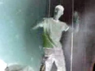 Fathi en mode tecktonik 2