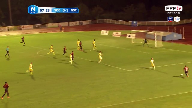 Belle action avec tête de Farina qui passe à côté