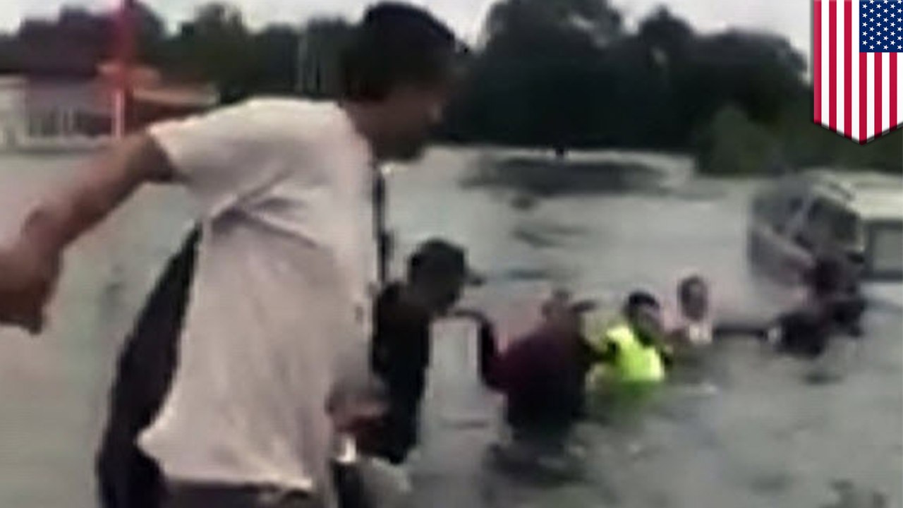 ฮีโร่สร้างห่วงโซ่มนุษย์ ช่วยชีวิตเหยื่อติดในรถเอสยูวี