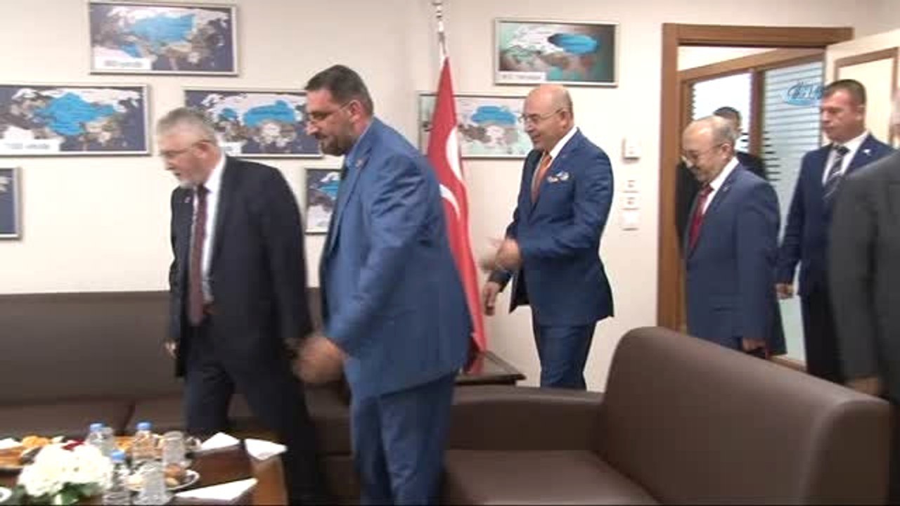 Saadet Partisi'nden, MHP'ye Bayram Ziyareti