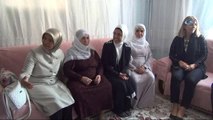 Ravza Kavakçı Kan'dan Teröristlerin Katlettiği Fırat Sımpil'in Ailesine Ziyaret