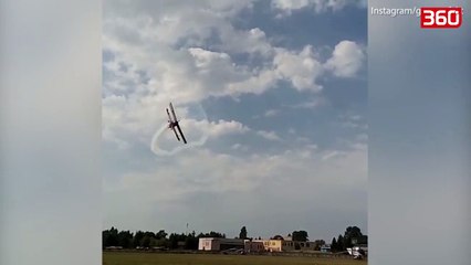 Rrezohet avioni ne Rusi. 2 persona te vdekur (360video)