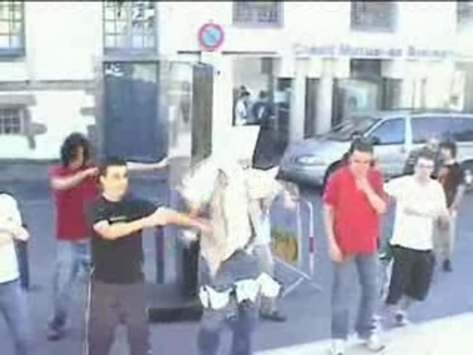 IUT Info Vannes Intégration 2007 - Night of Fire