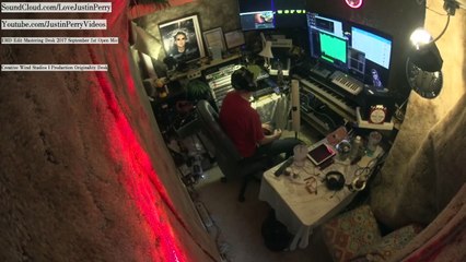 Creative Wind Studios Production Originality Desk (1403)