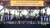 Orchestra Ansamblului Jidvei Romania,dir. Stelian Stoica si Grupul vocal Jidvei Romania(Festivalul Sus pe muntele din Jina)