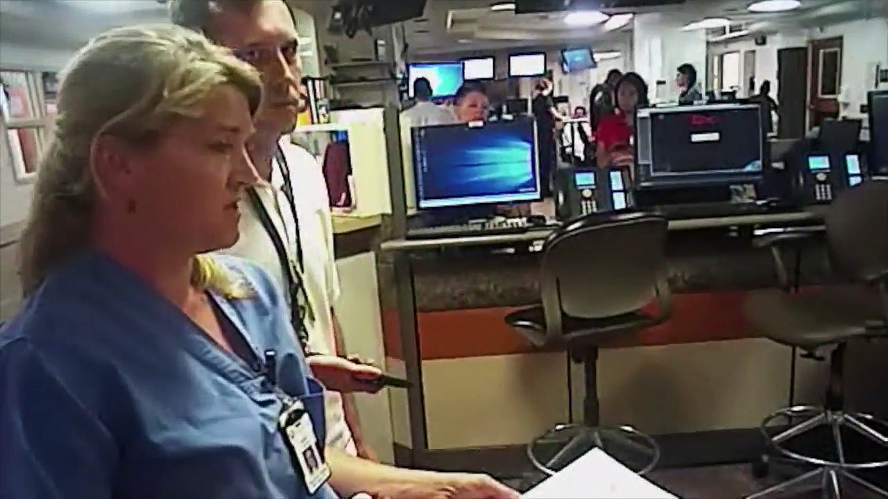 Enfermeira DETIDA por fazer o seu trabalho