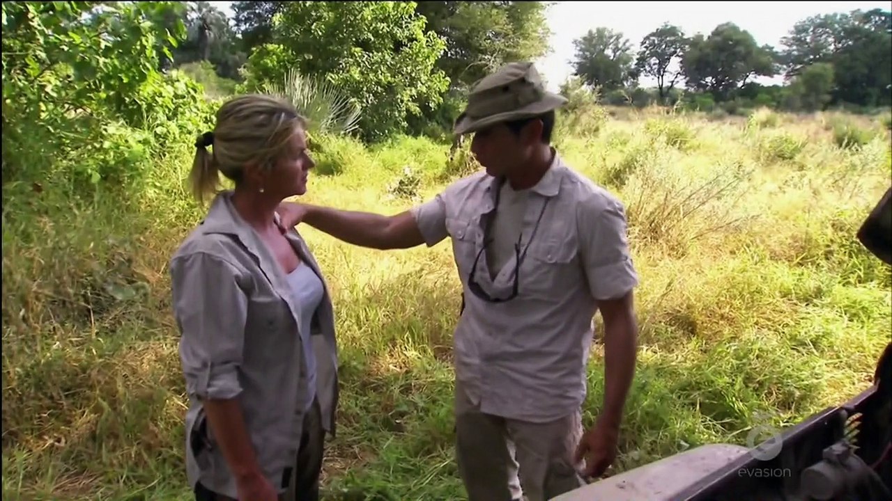 Man Woman Wild S01E02 Botswana French 1080p