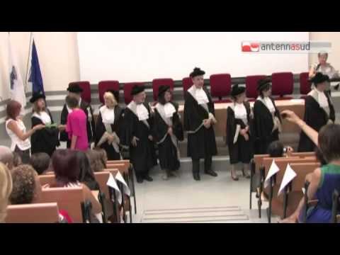 TG 15.10.14 Rivoluzione al Politecnico di Bari: pergamena subito dopo la laurea