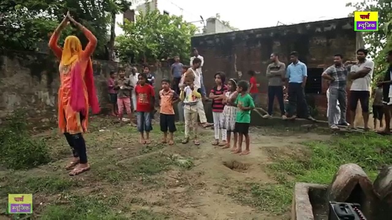haryanvi dance|इस बहु ने अपने कारनामे से अपने पति के साथ साथ पूरे गाम की वाह। वाह लूटी | crazy vide