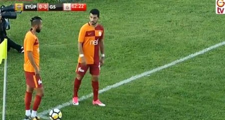 Galatasaraylı Futbolcular, Korner Kullanmak İsterken Az Kalsın Gol Yedirecekti