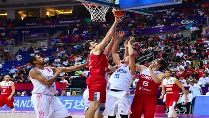 12 Dev Adam Galibiyetle Tanıştı