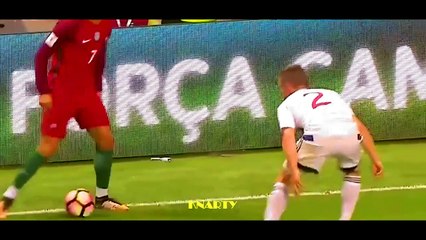 كريستيانو رونالدو يهين لاعبي جزر فاروه  لن تصدق ما فعله بهم !!