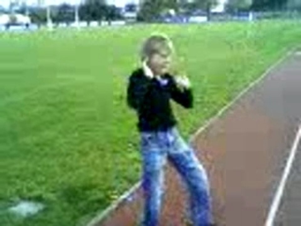 TECKTONIK skof team de Thouars en Avant premier