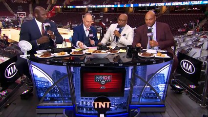 Inside the NBA: Charles/Shaq Funniest Moments