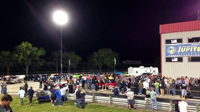 Drag Race Chevy II 2 and 70s Camaro