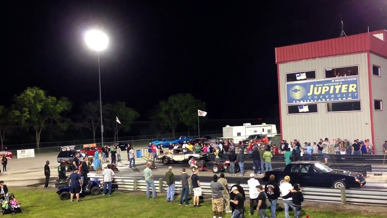 Drag Race 67 68 Camaro and Turbo GNX Buick T-Type