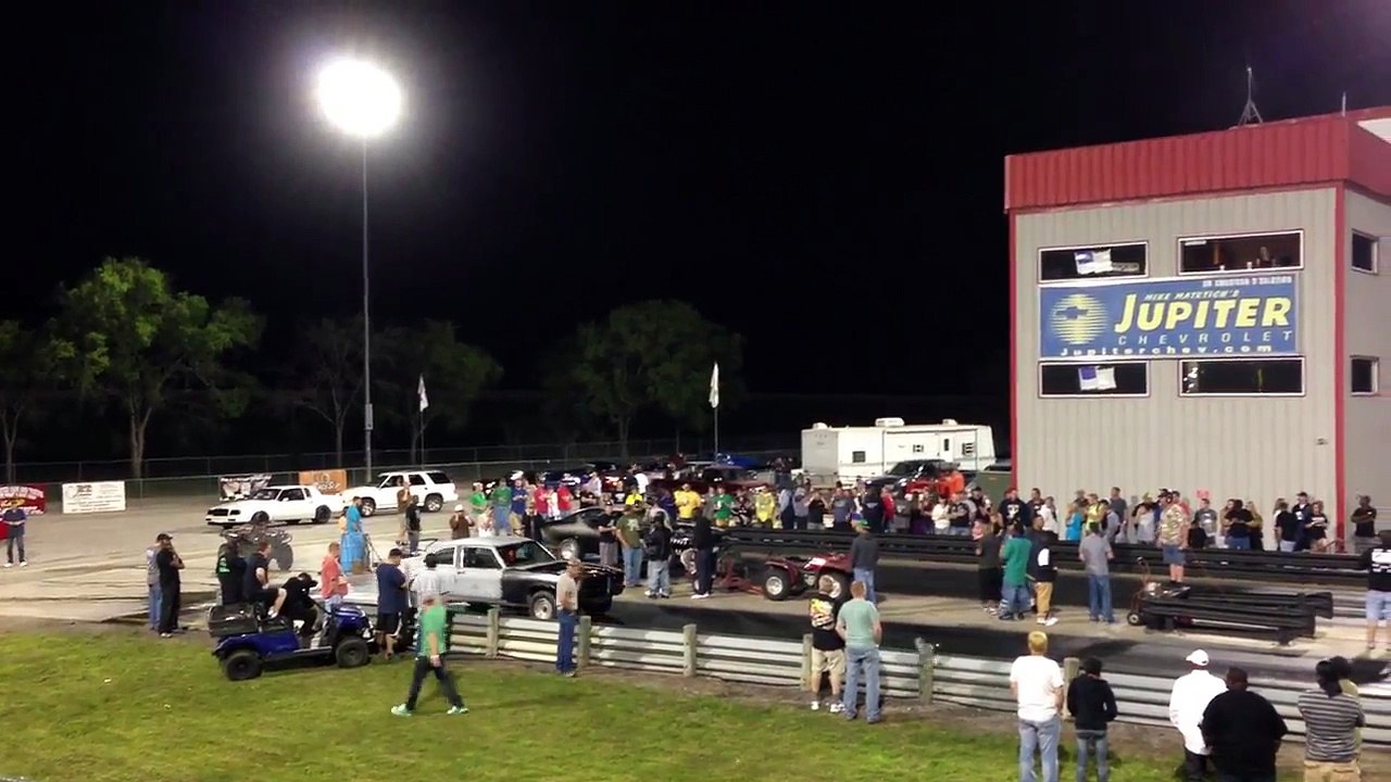 Drag Racing Chevy Nova And Malibu Drag Race