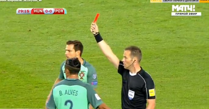 Priskin RED Card - Hungary 0-0 Portugal 03.09.2017