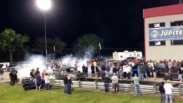 Drag Racing Long Bed Ford f150 Camaro Drag Race