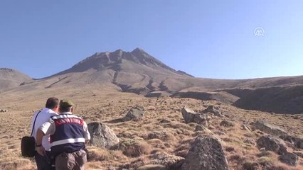 Çocukluk Hayallerini Gerçekleştirmek İçin Çıktıkları Dağda Mahsur Kaldılar
