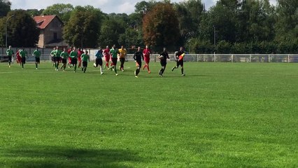 Entrée des joueurs à Stiring.