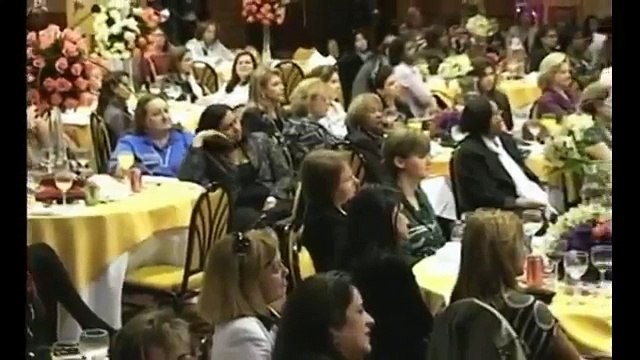 O-QUE-ESSA-MULHER-PASSOU-VAI-FAZER-VOCÊ-CHORAR-➥-Testemunhos-Evangélicos - 10Convert.com