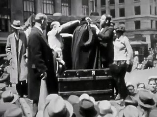 Bí mật về màn ảo thuật "hoán chuyển vị trí" nhanh không ngờ