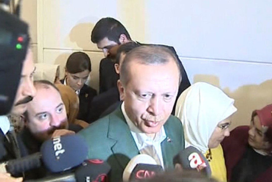 Cumhurbaşkanı Erdoğan, Soruları Yanıtladı