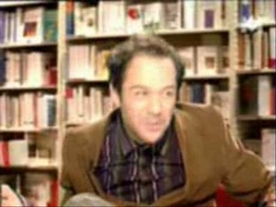 Jean-Claude VanDamme chez Pivot - Parodie Efira & Debac M6