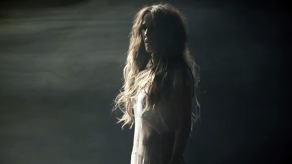 Malú lanza el videoclip de 'Invisible'