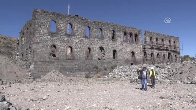 Beylerbeyi Sarayı'nda Osmanlı ve Rus Süngüsü Bulundu - Kars