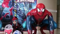 SPIDERMAN PRESENT AND SPIDERMAN TOYS   PLAY DOH SURPRISE EGG AND SPIDER MAN CARTOON