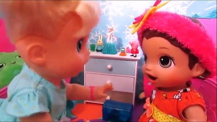 Video herunterladen: Como fazer PAPINHA COM CARNE para Baby Alive e outras bonecas. Comidinha para bonecas.