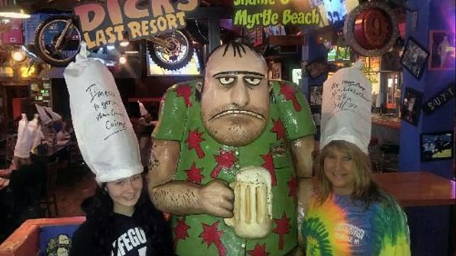 Weird Restaurants You Won't Believe Actually Exist