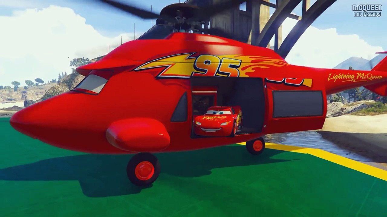 Race Cars on the Beach Lightning McQueen Jackson Storm Cruz Ramirez and Friends Video for Kids