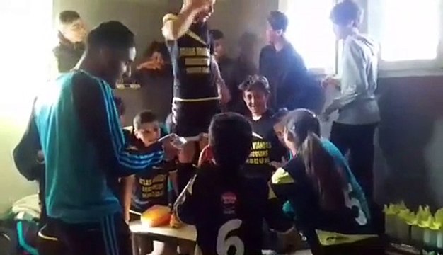 Vidéo célébration U13 / Remoulins vs Rochefort du Gard