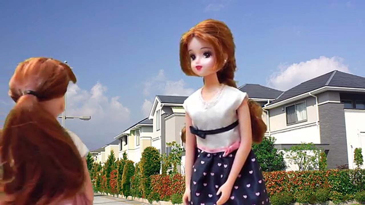 リカちゃん人形 アニメ☆リカちゃんの家に放火犯が！？☆おもちゃ ハウス おもしろ