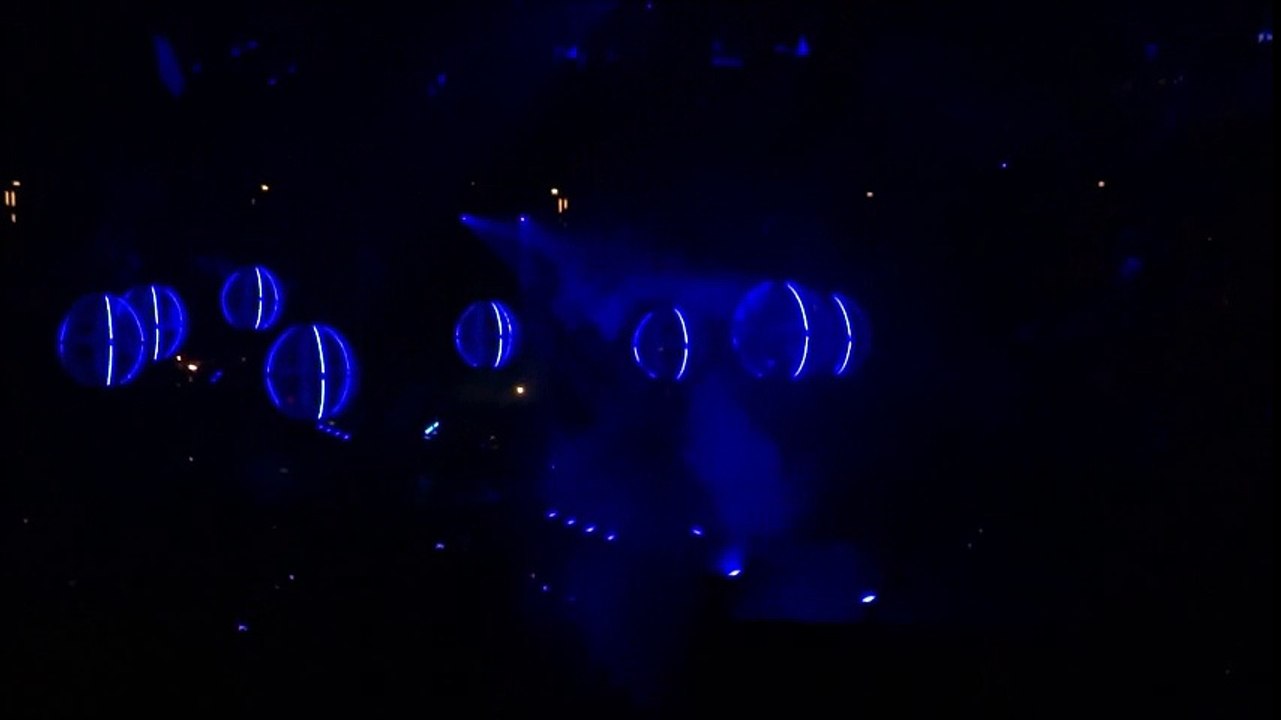 Muse - Prelude, London O2 Arena, 04/11/2016