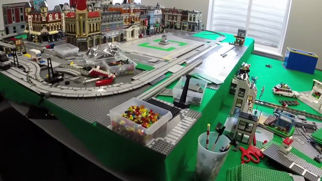 Creating a LEGO City Part 4: Down Town Train Layout