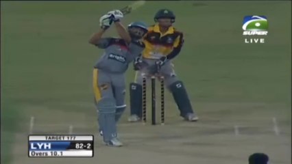 Usman Khalid 32 off 29 balls for Layyah in 2017 Rising Stars tournament