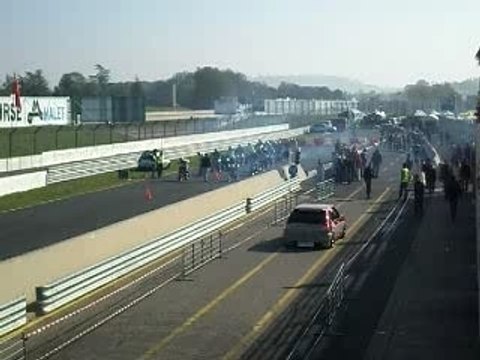 RSS3 run carl contre un drag rouge en team.