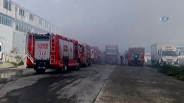 Hadımköy'de Lojistik Deposunda Yangın