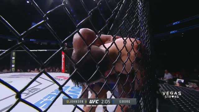 La clé de bras de Demetrious Johnson vs Ray Borg