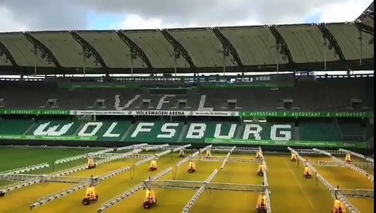 stade de Wolfsburg vs tempête Xavier